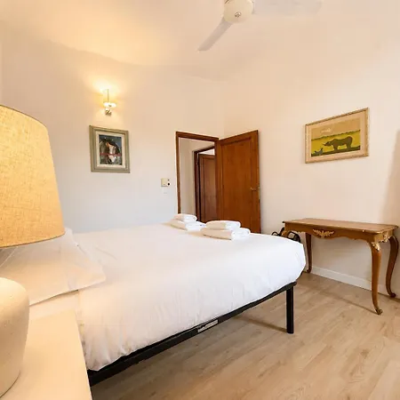 Apartmán Guelfa 14 *